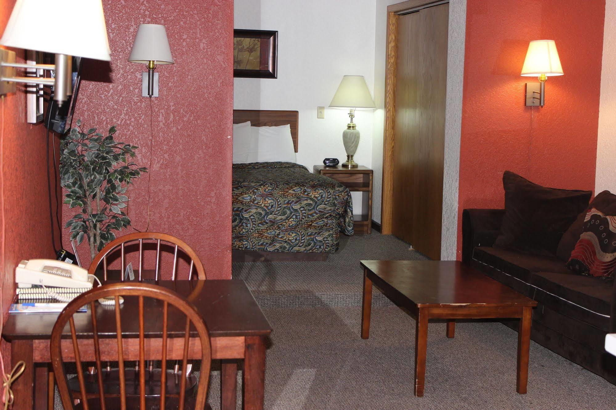 Americas Best Value Inn Grand Forks Zewnętrze zdjęcie